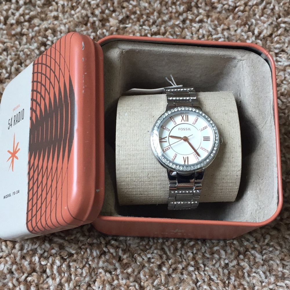 New Fossil watch rose/white gold w/crystals